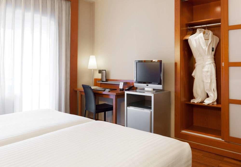 Ac Hotel Ponferrada By Marriott Kültér fotó