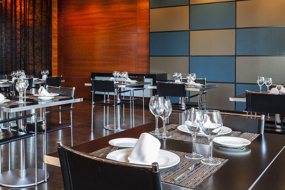 Ac Hotel Ponferrada By Marriott Kültér fotó