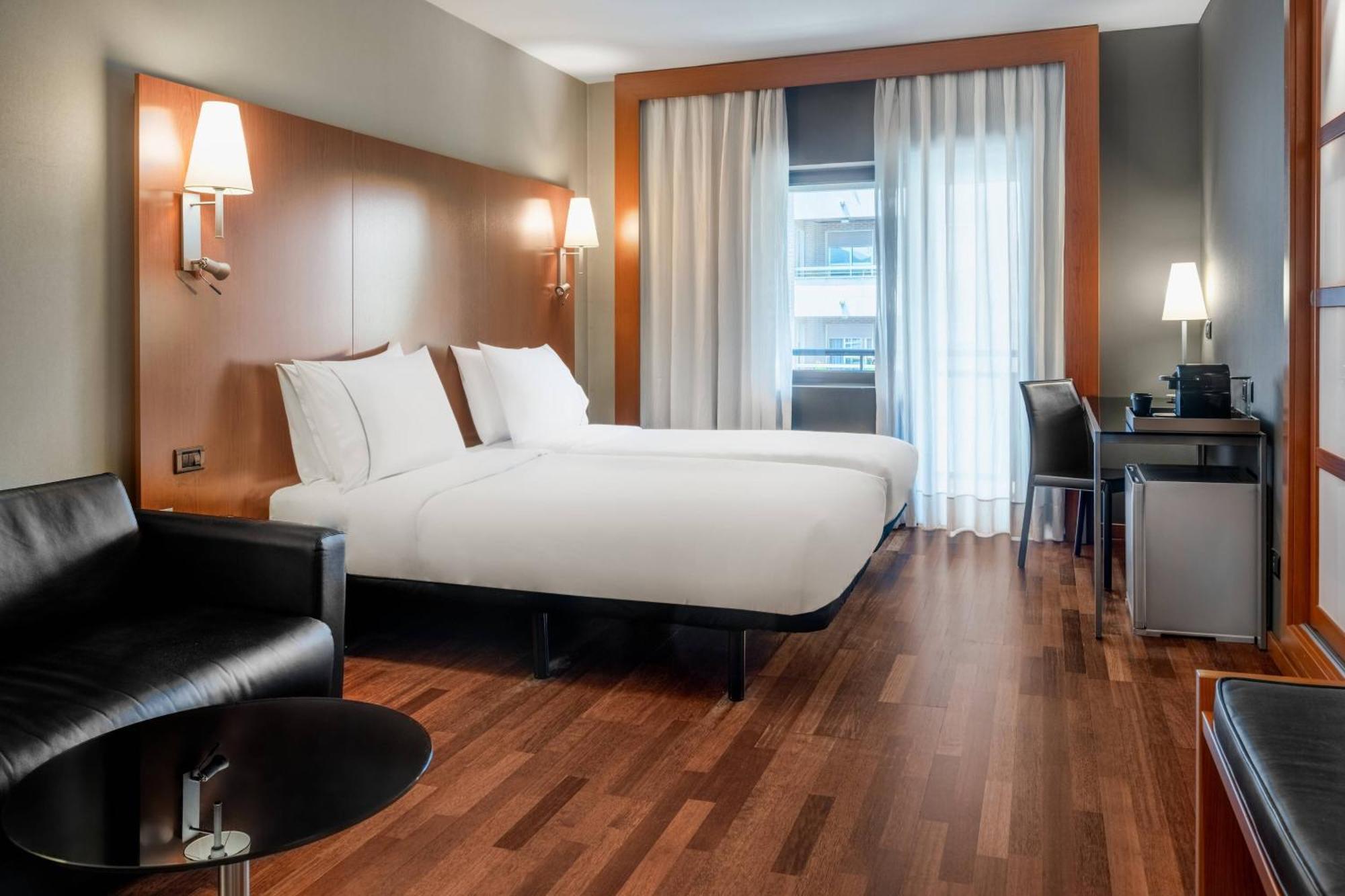 Ac Hotel Ponferrada By Marriott Kültér fotó