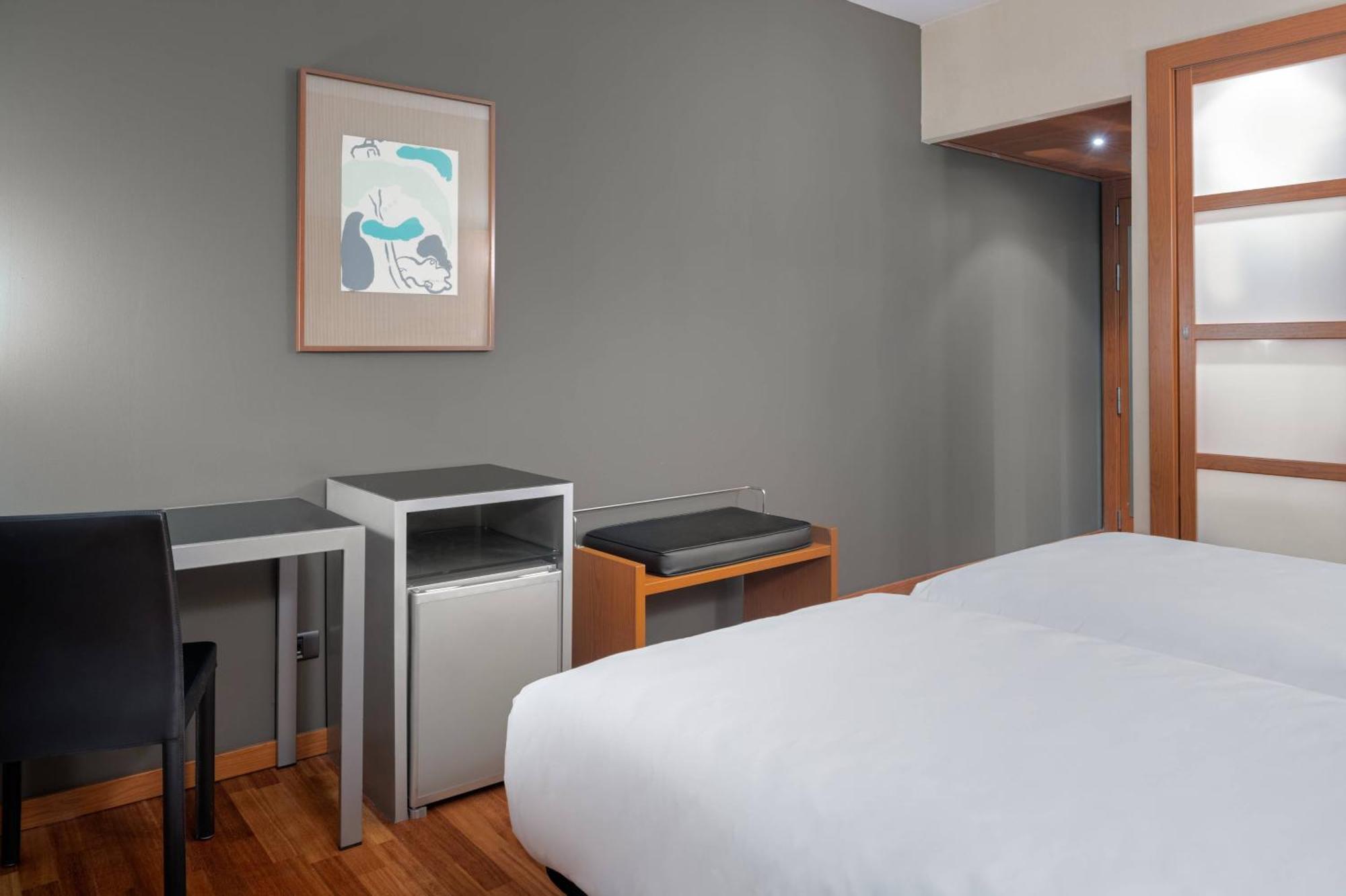 Ac Hotel Ponferrada By Marriott Kültér fotó