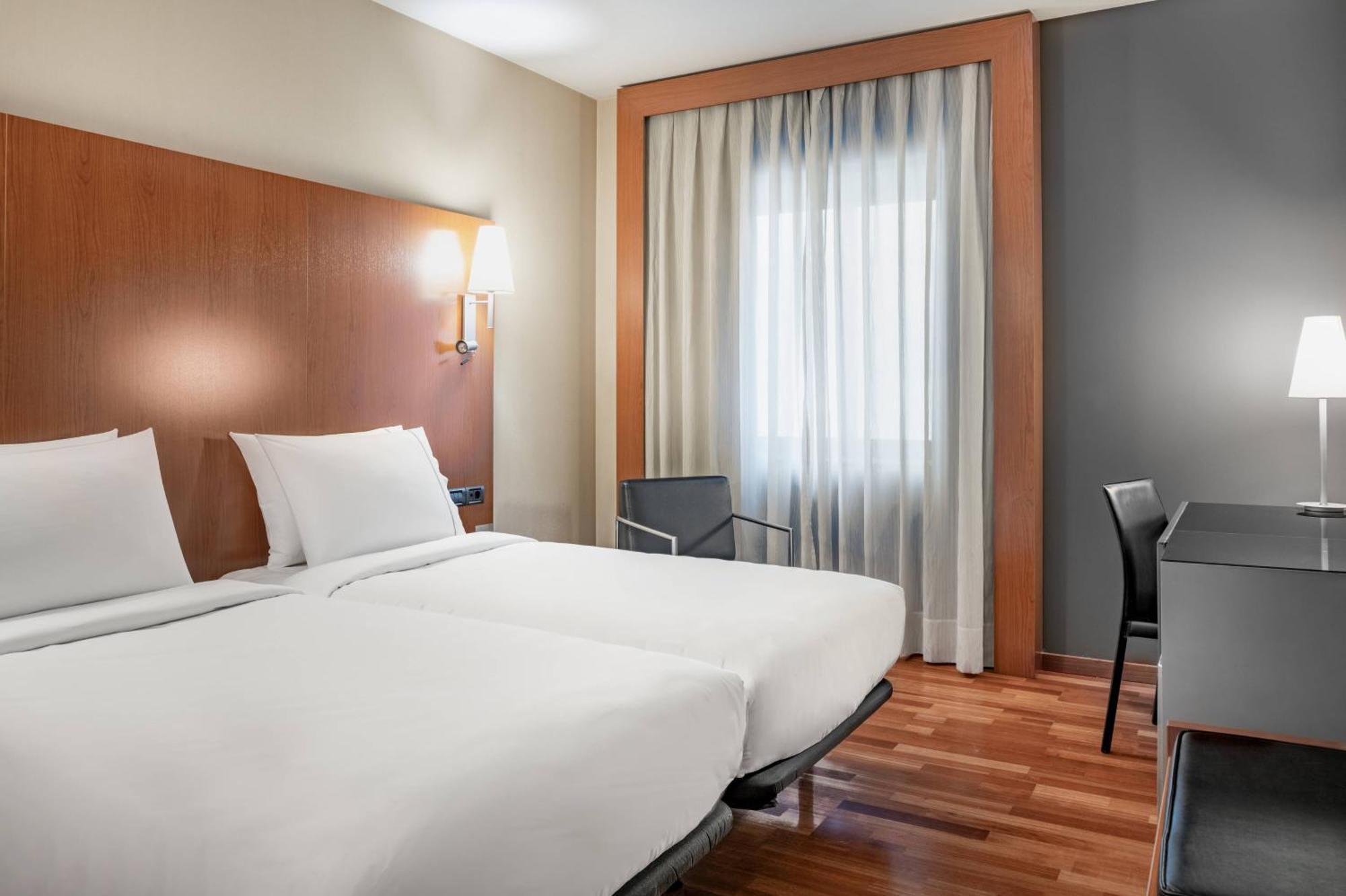 Ac Hotel Ponferrada By Marriott Kültér fotó