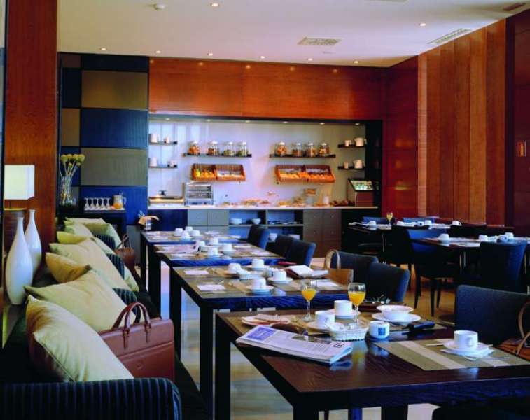 Ac Hotel Ponferrada By Marriott Étterem fotó